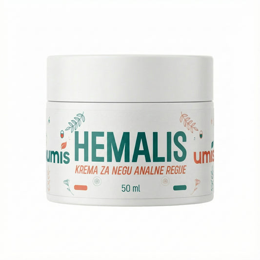Hemalis krema za negu analne regije u beloj ambalaži od 50 ml, prirodni biljni preparat za ublažavanje hemoroida i iritacija, minimalistički dizajn sa zeleno-narandžastim detaljima.